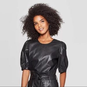 Faux leather, puff short sleeve button back